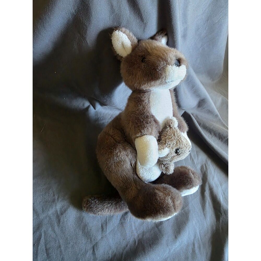 American Girl Kangaroo Plush Stuffed Animal with Removable Baby Joey (NWOT)